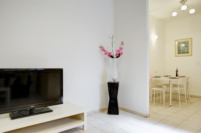 Lovely 1Bd W/ Private Balcony By Sea N' Rent Tel Aviv Værelse billede