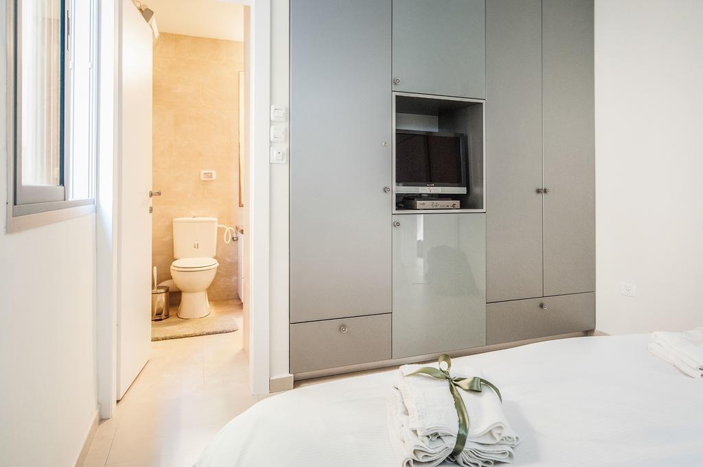Lovely 1Bd W/ Private Balcony By Sea N' Rent Tel Aviv Eksteriør billede