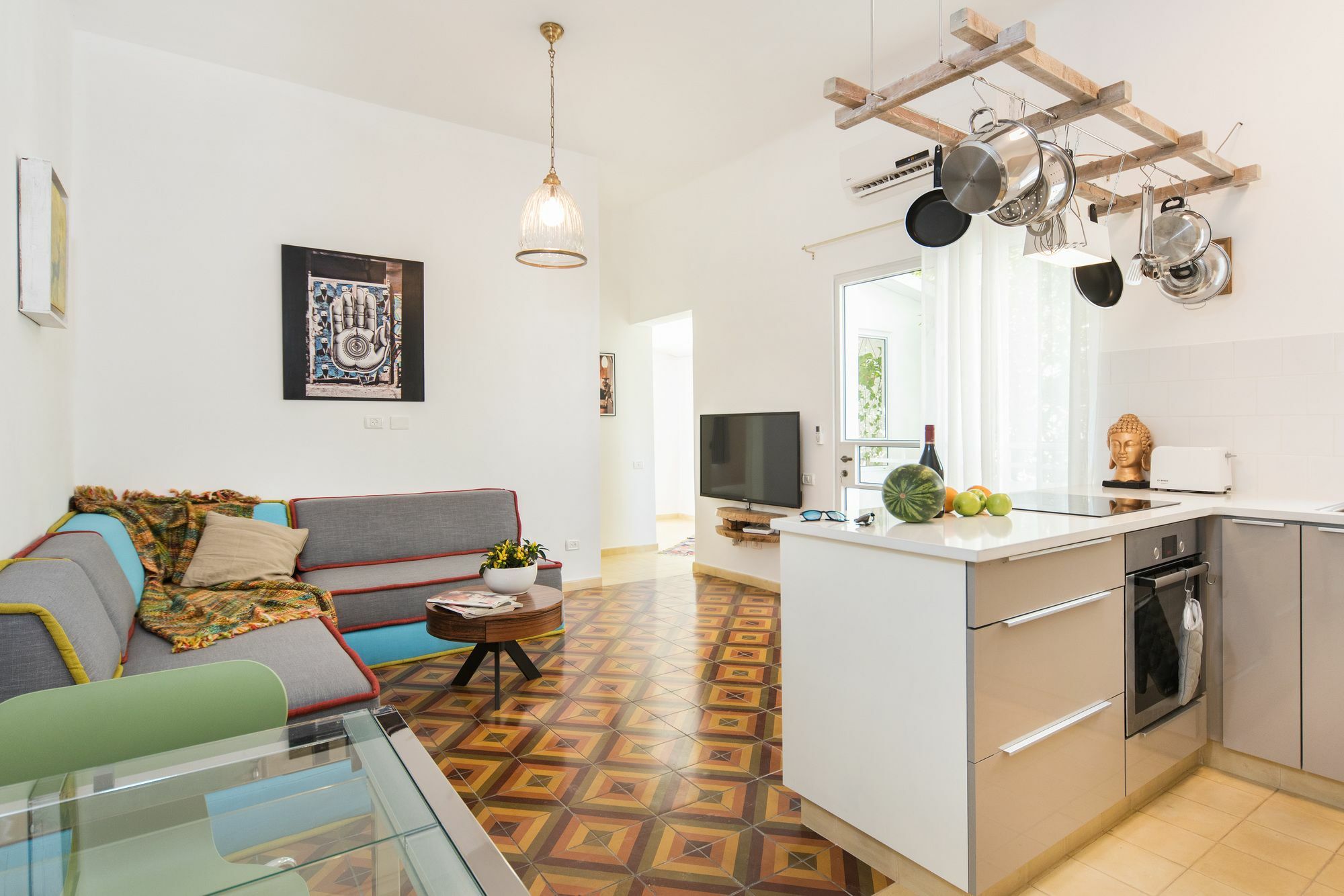 Lovely 1Bd W/ Private Balcony By Sea N' Rent Tel Aviv Eksteriør billede